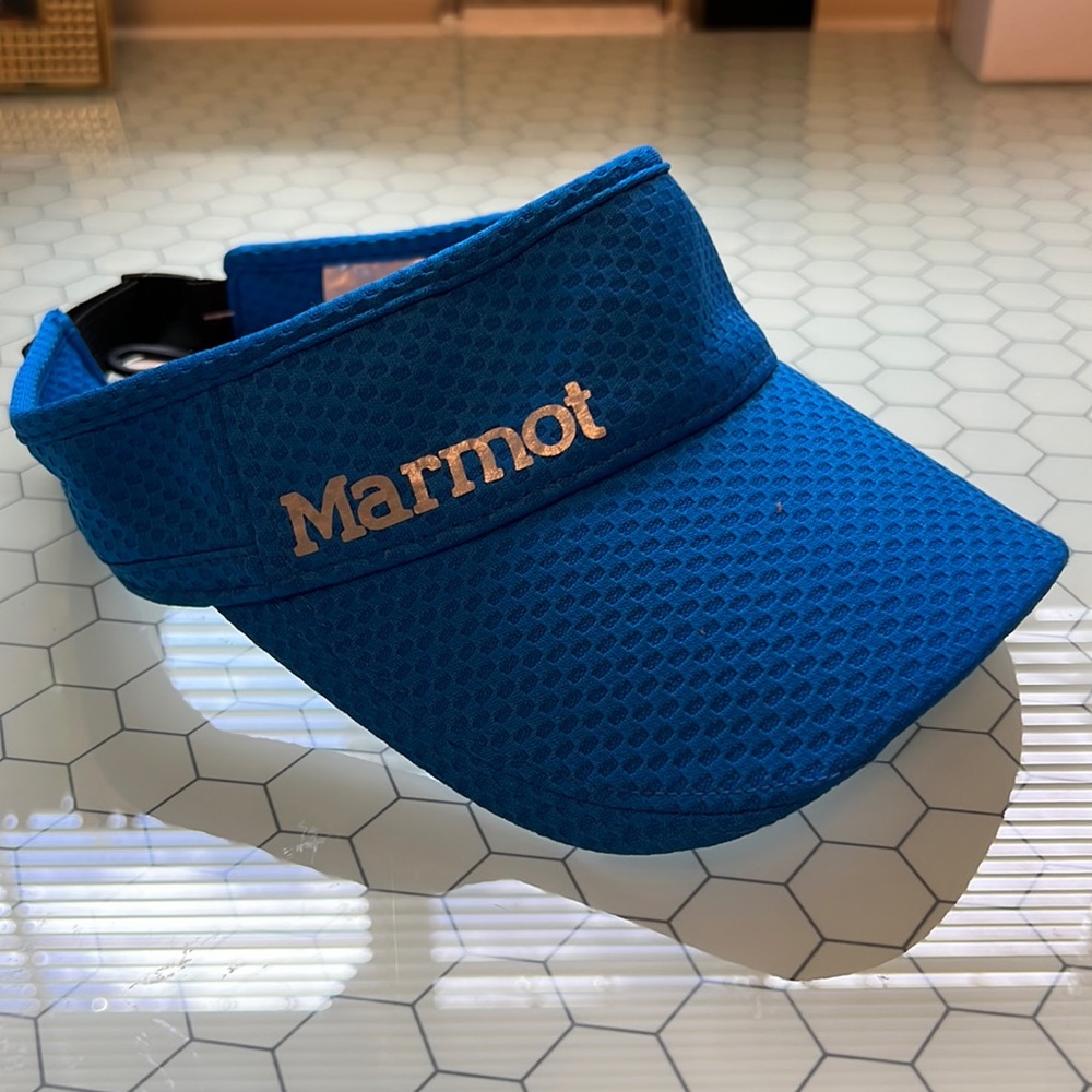 **NWT** Marmot Tilden Running Visor